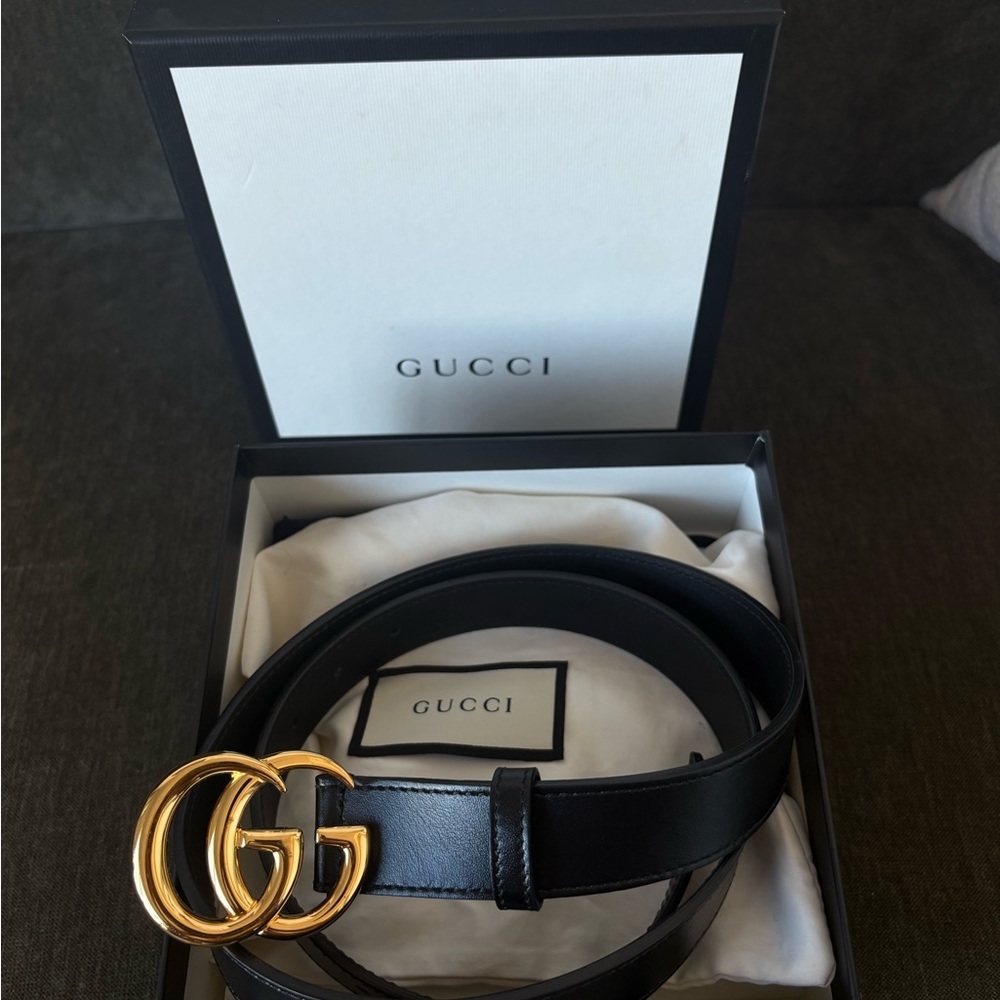 Gucci Black Belt with Gold Double G Buckle